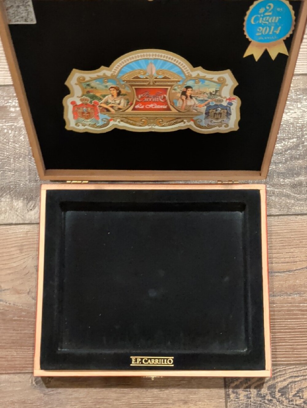 Red Decorative Humidor Box - Picture 5 of 5